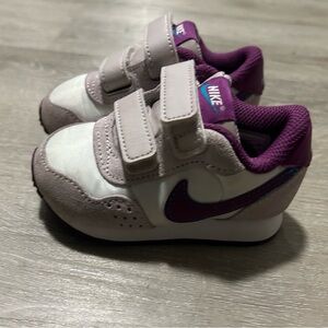 Toddler Nike MD Valiant Sneaker